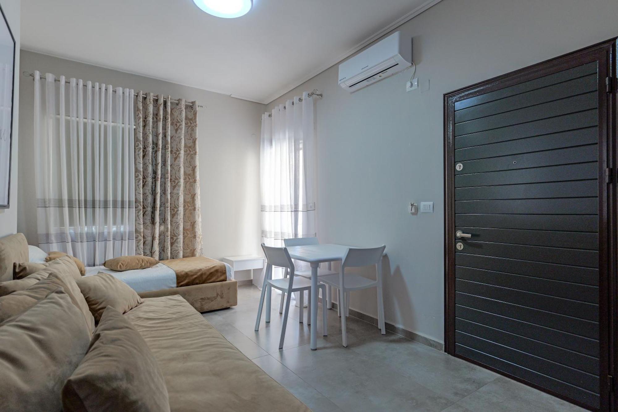 Costa Verde Suites Saranda Eksteriør bilde